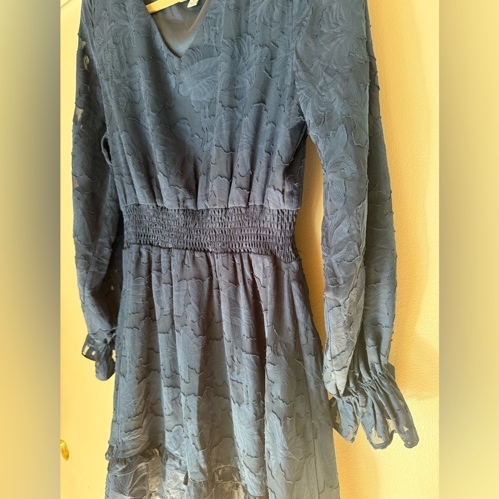 She + Sky Textured Long Sleeve Mini Dress - Picture 7 of 8
